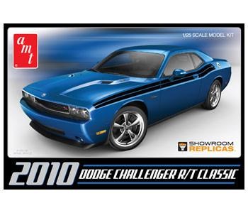AMT 1/25 2010 Dodge Challenger R/T Classic